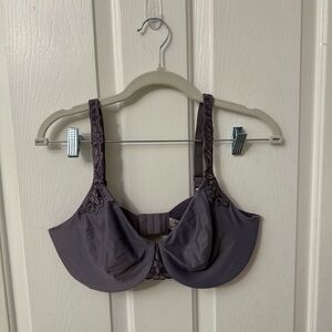 Lilyette Underwire Bra - 38D